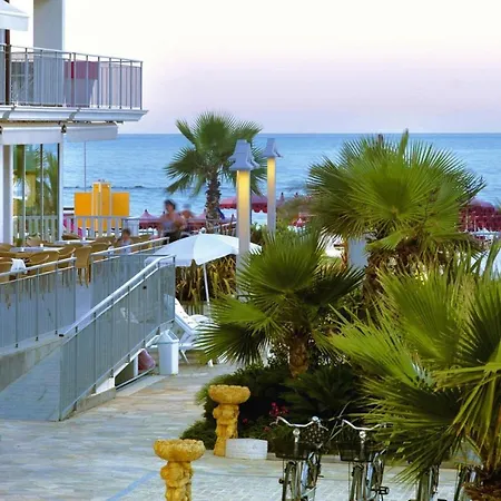 Apartment In Near The Sea Roseto Degli Abruzzi